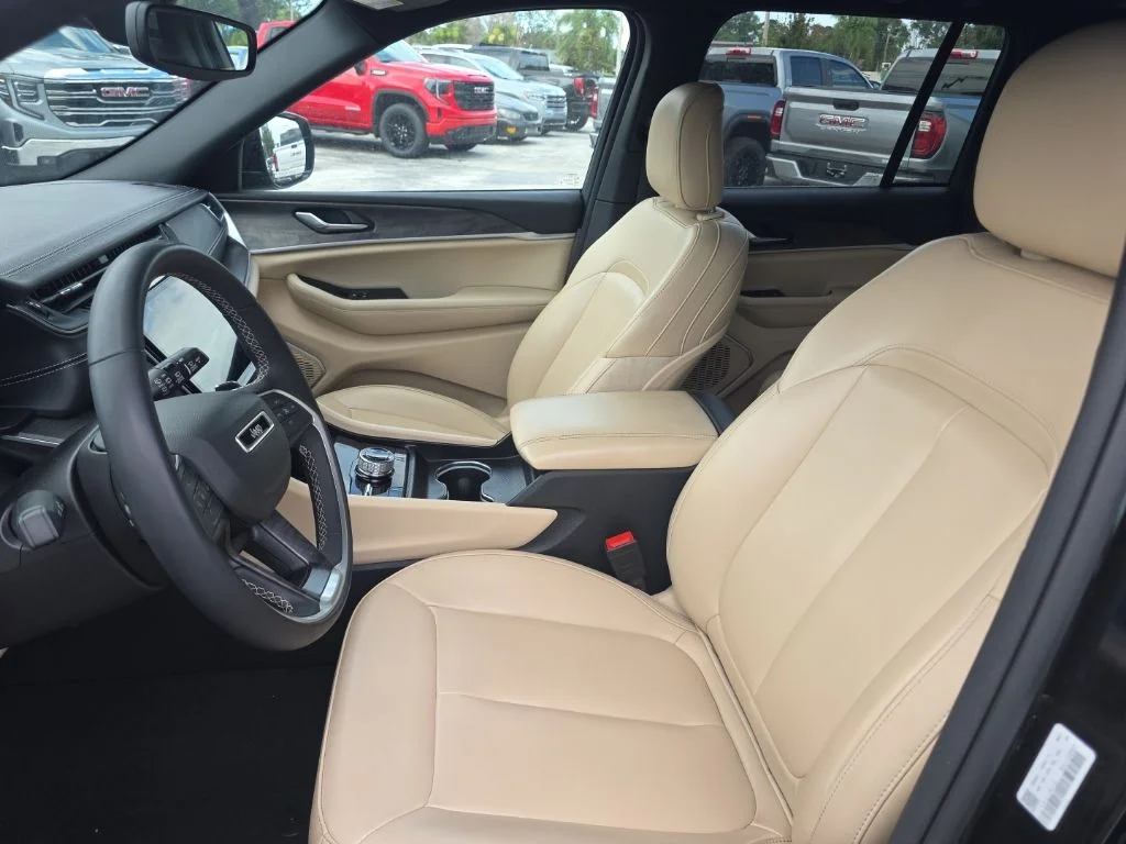 Used 2024 Brown Jeep 4xe image 5