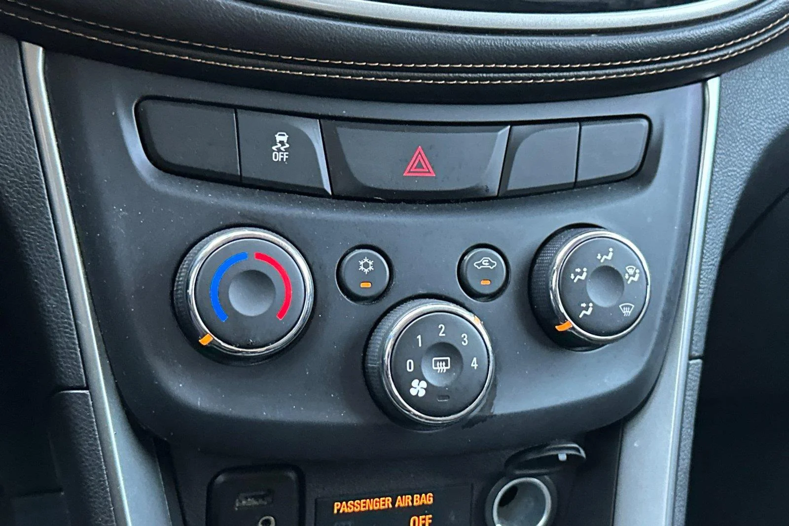 Used 2017 Mosaic Black Metallic Chevrolet LT image 20