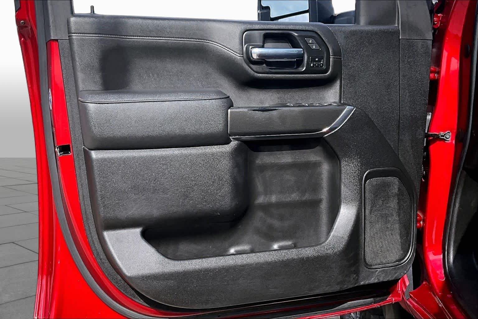 Used 2023 CAYENNE RED TINTCOAT GMC AT4 image 22
