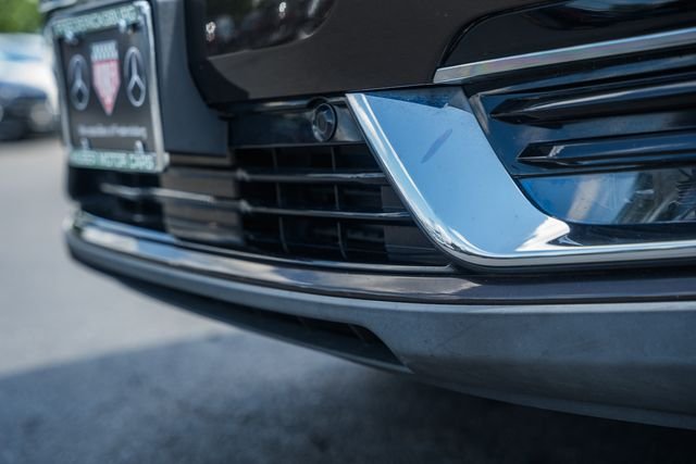 Used 2019 Brown Metallic Lincoln Reserve image 17