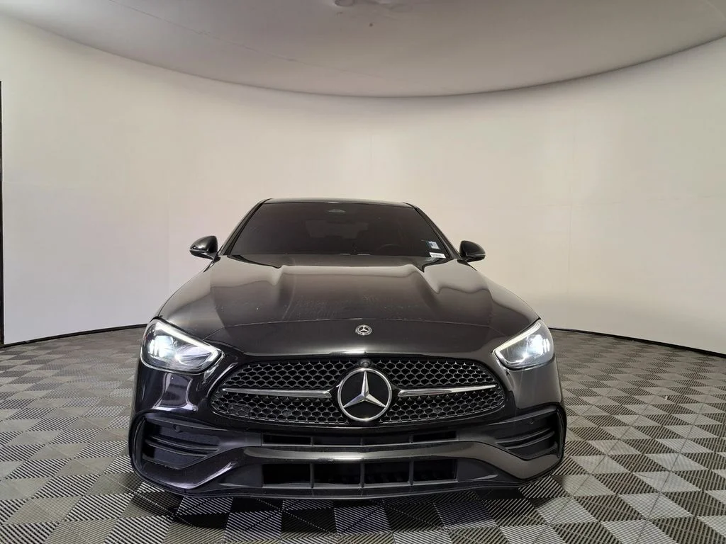 Used 2022 MANUFAKTUR Diamond White Mercedes-Benz C 300 image 2