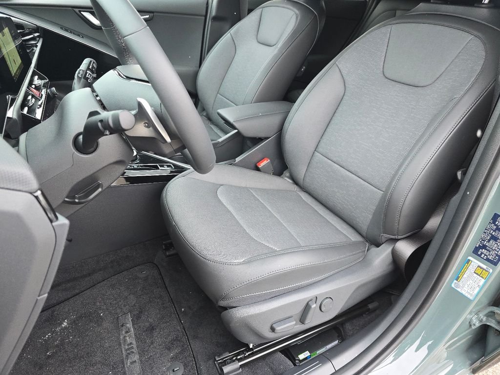 2025 Kia Niro Wave - Photo 23