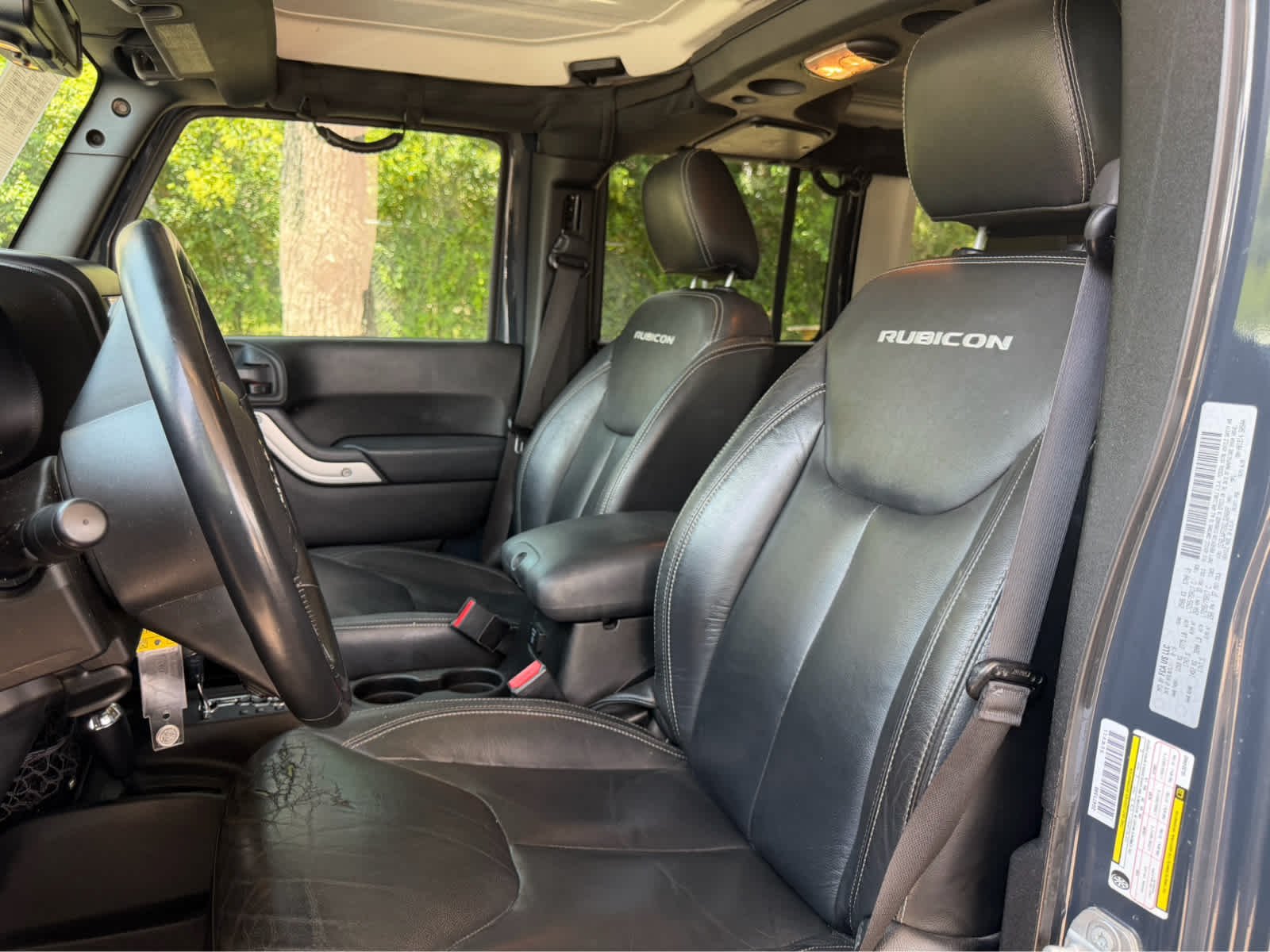 Used 2016 Rhino Clearcoat Jeep Rubicon image 12