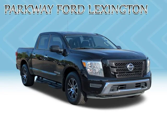 Used 2021 Black Nissan SV image 3