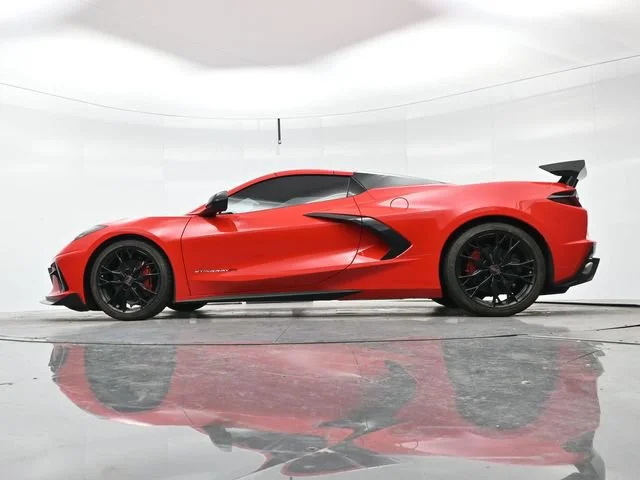 Used 2023 Torch Red Chevrolet 3LT image 25