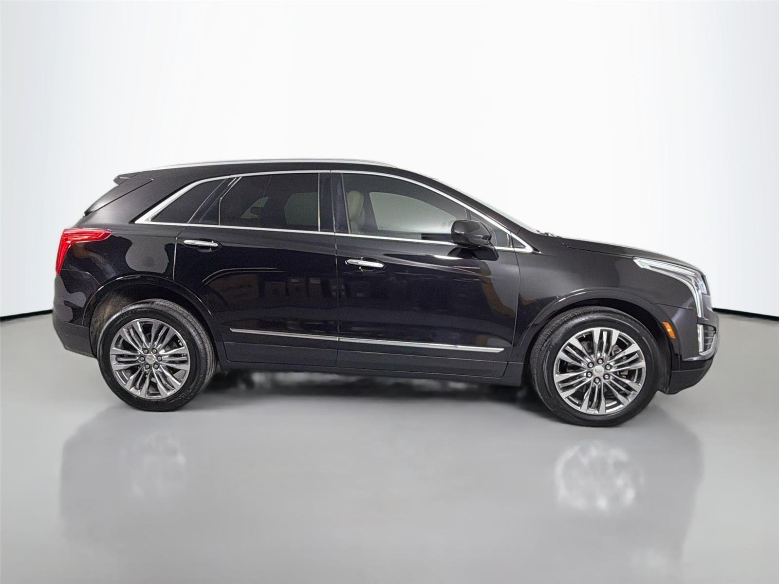 Used 2017 Stellar Black Metallic Cadillac Premium Luxury FWD image 4