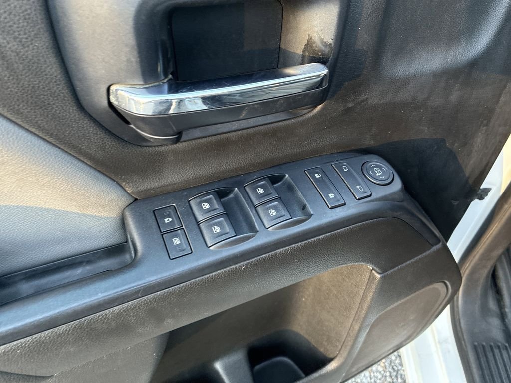 Used 2014 White Chevrolet Work Truck image 19