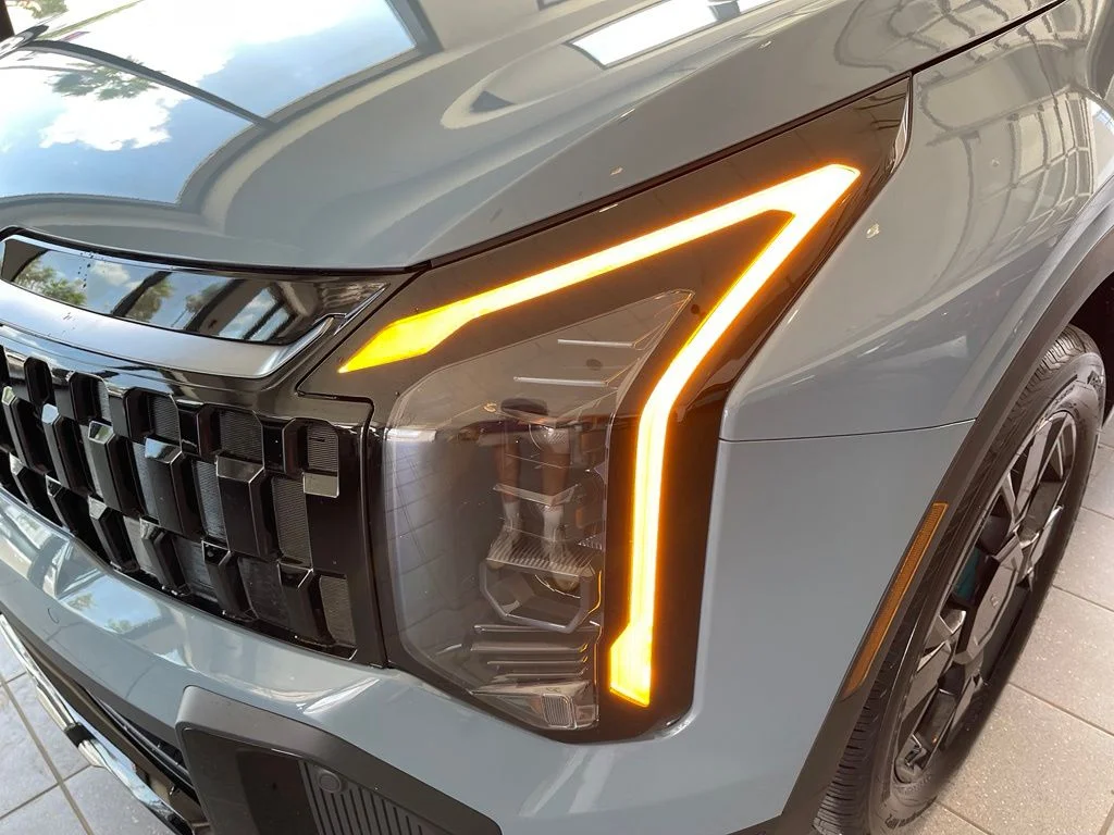 New 2026 Blue Kia X-Line image 30