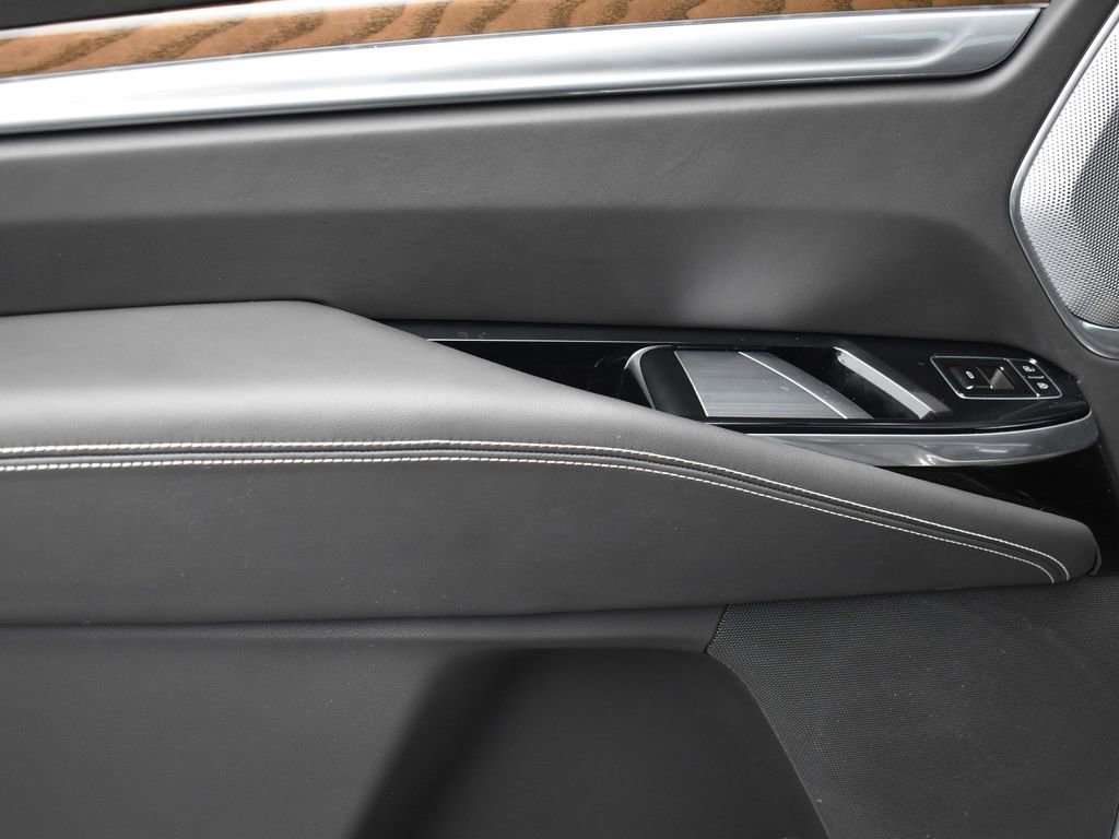 2025 CADILLAC ESCALADE - Image 30