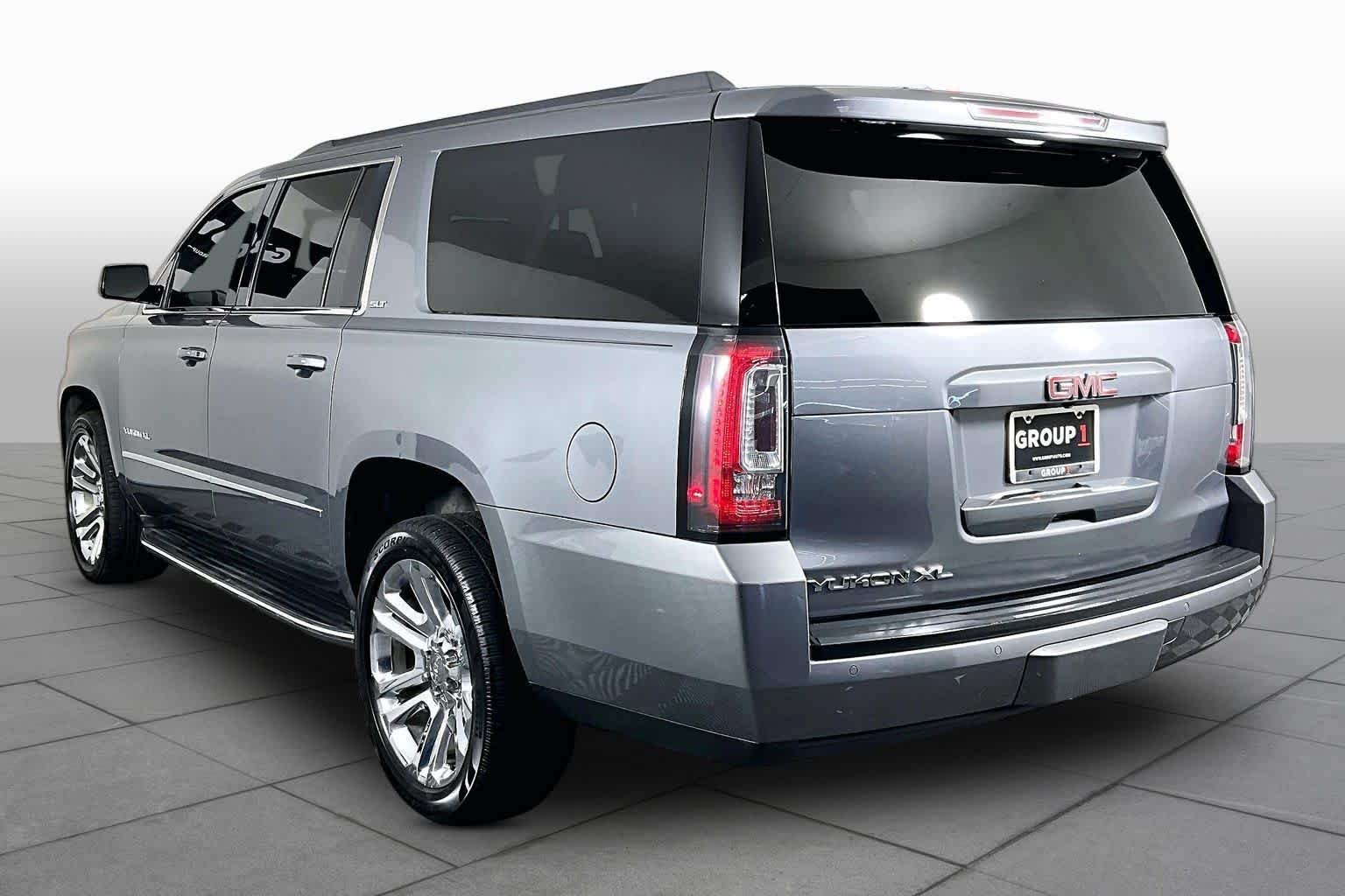 Used 2018 SATIN STEEL METALLIC GMC SLT image 11
