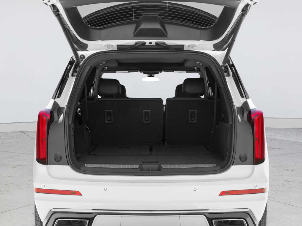 Used 2023 White Cadillac Premium Luxury image 18