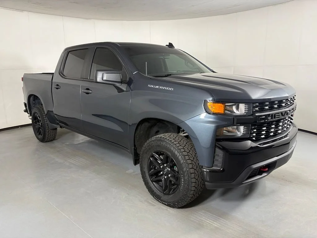 Certified Used 2021 SHADOW GRAY METALLIC Chevrolet Custom Trail Boss image 2