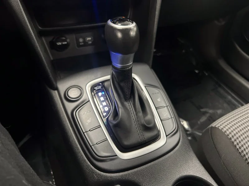 Used 2018 Blue Hyundai SEL image 28