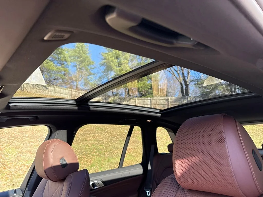 New 2026 White BMW xDrive40i image 20