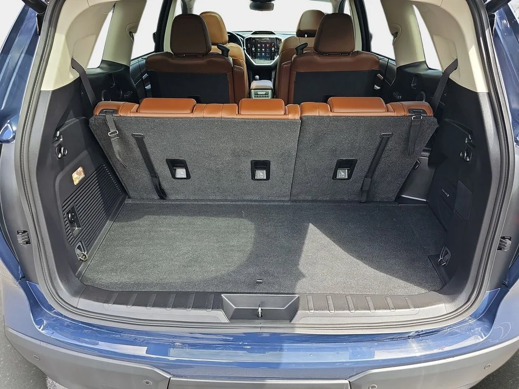 Used 2023 Blue Subaru Touring image 11