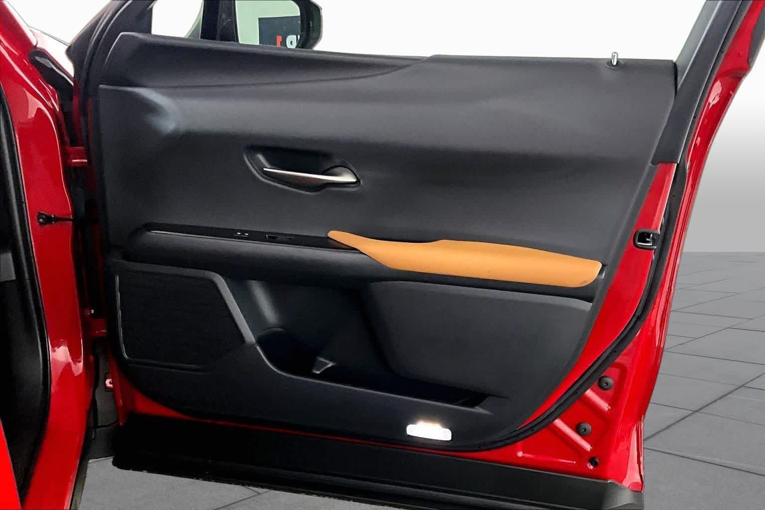 Used 2021 Redline Lexus  image 21