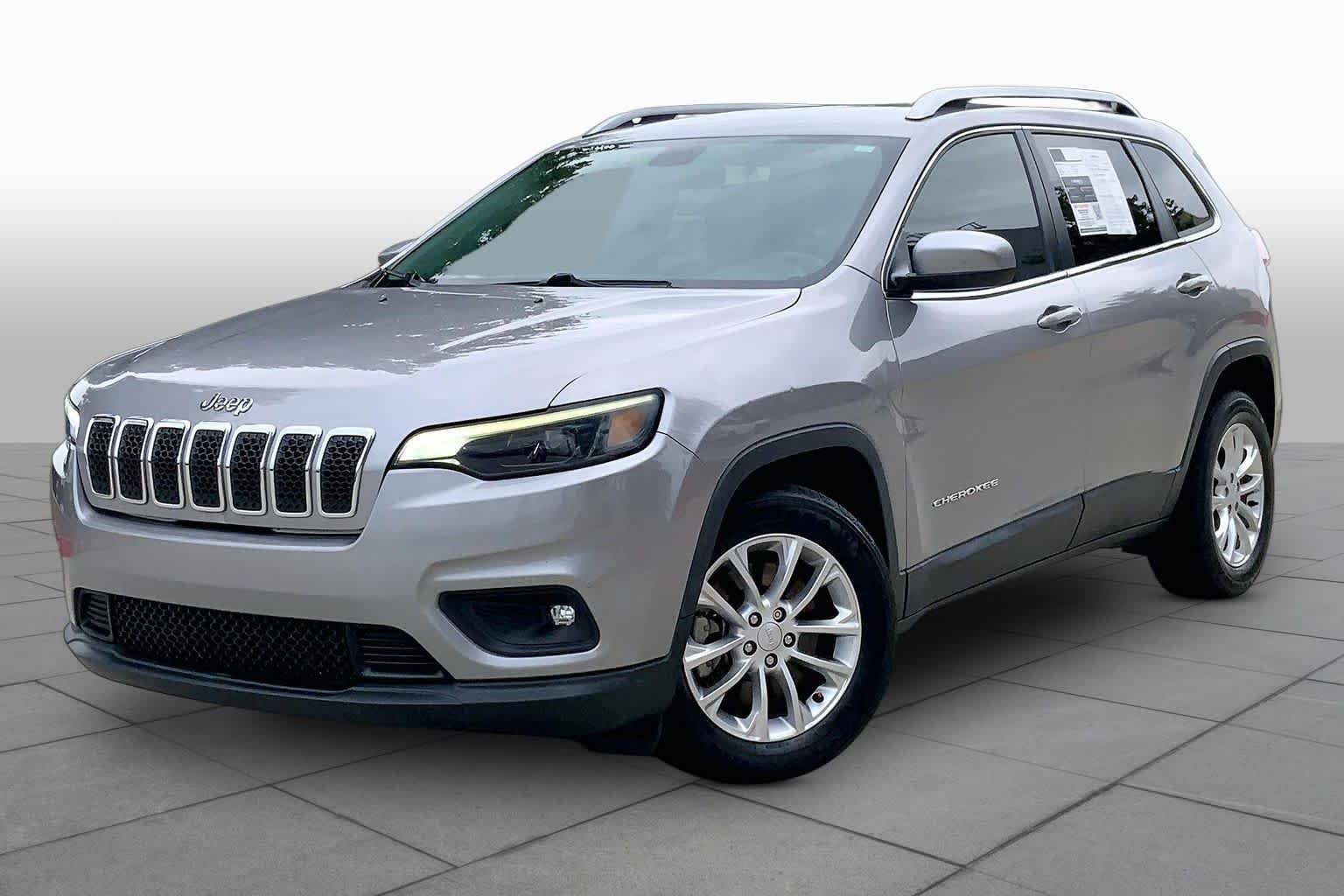 2019 Jeep Cherokee Latitude's photo