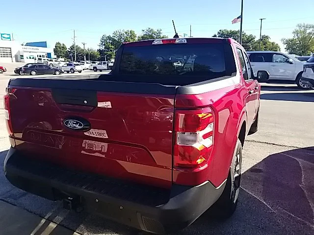 Used 2025 Red Ford XLT image 20