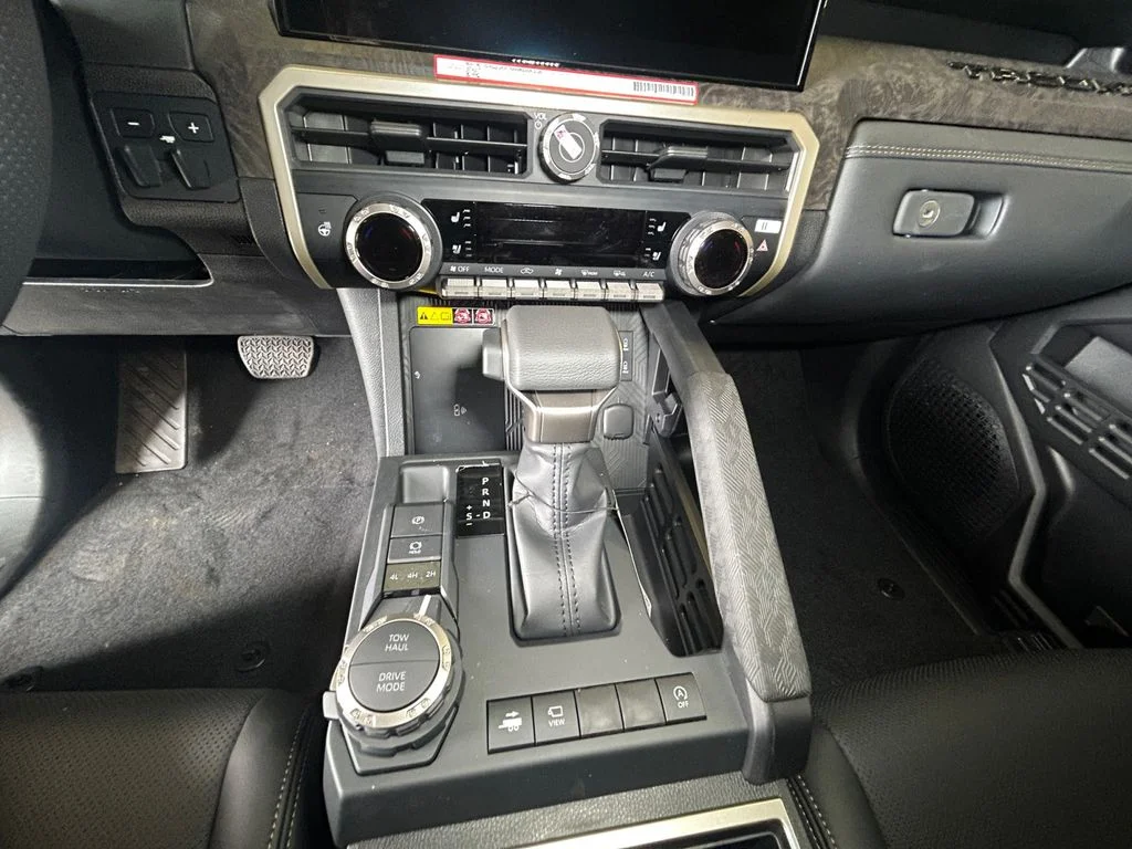 New 2026 Wind Chill Pearl Toyota Limited image 11