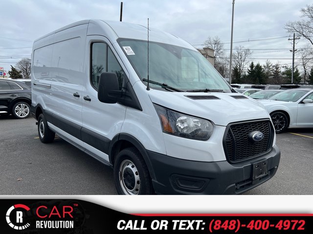Pre-Owned 2021 Ford Transit Cargo Van t-250 148” MR Minivan/Van in