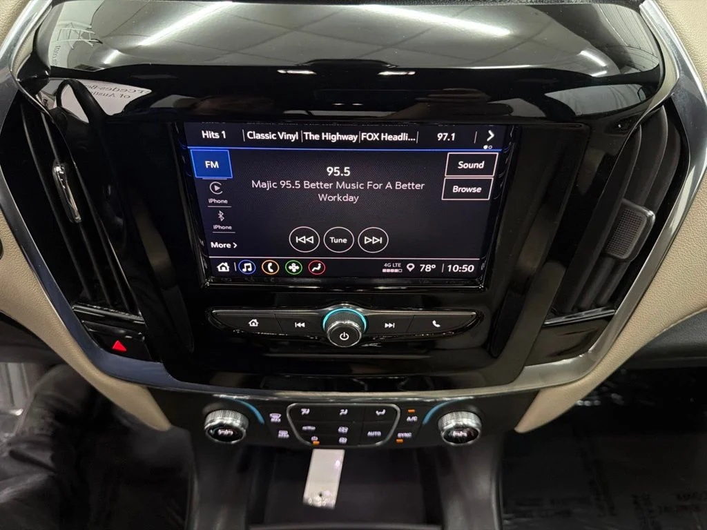 Used 2023 Black Chevrolet LS image 18