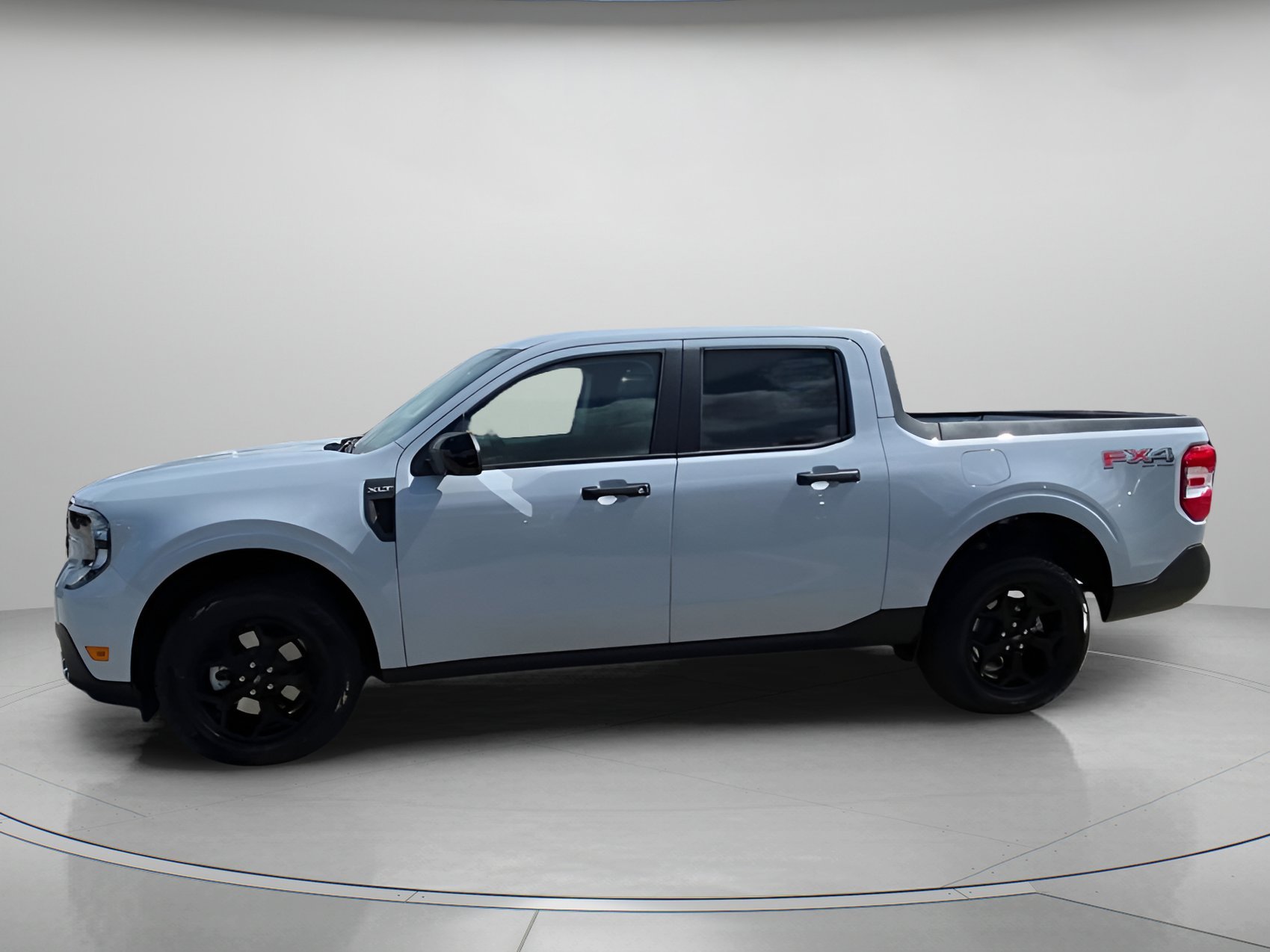 2025 Ford Maverick XLT - Photo 13