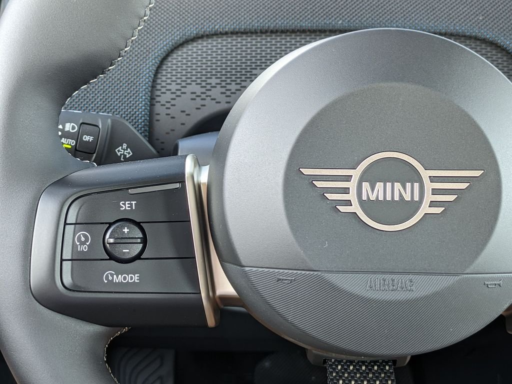 2025 MINI Countryman S - Photo 16
