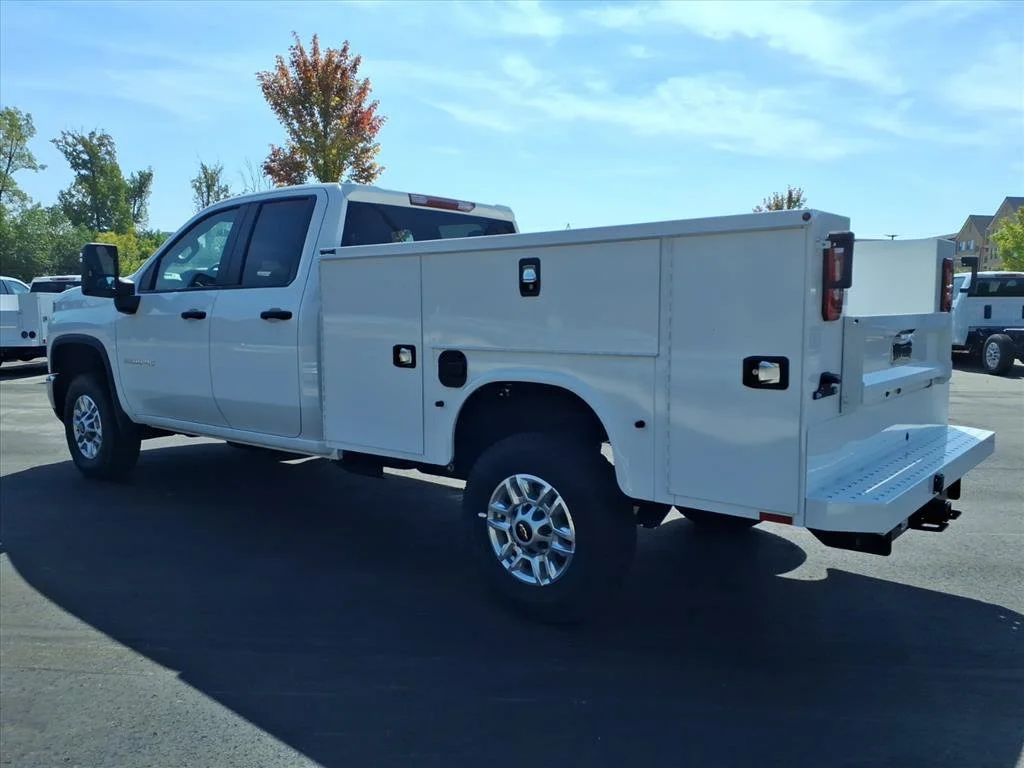 2025 Chevrolet Silverado 2500 HD Work Truck - Photo 5