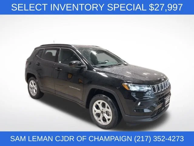2026 Jeep Compass Latitude 4X4's photo