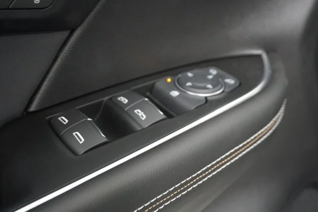 New 2026 Ebony Twilight Metallic Buick Sport Touring image 18