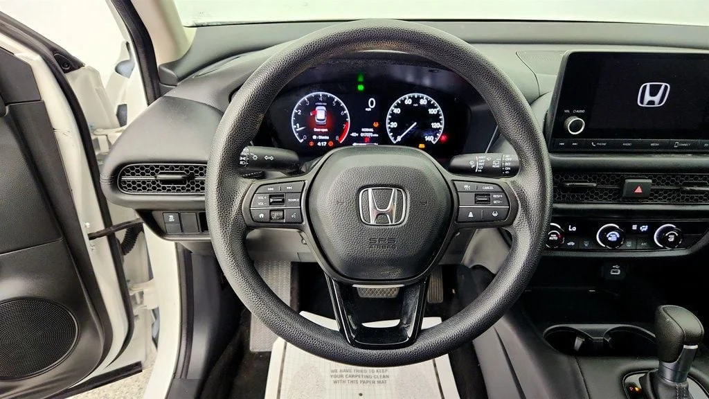 Used 2023 Platinum White Pearl Honda LX AWD CVT image 13