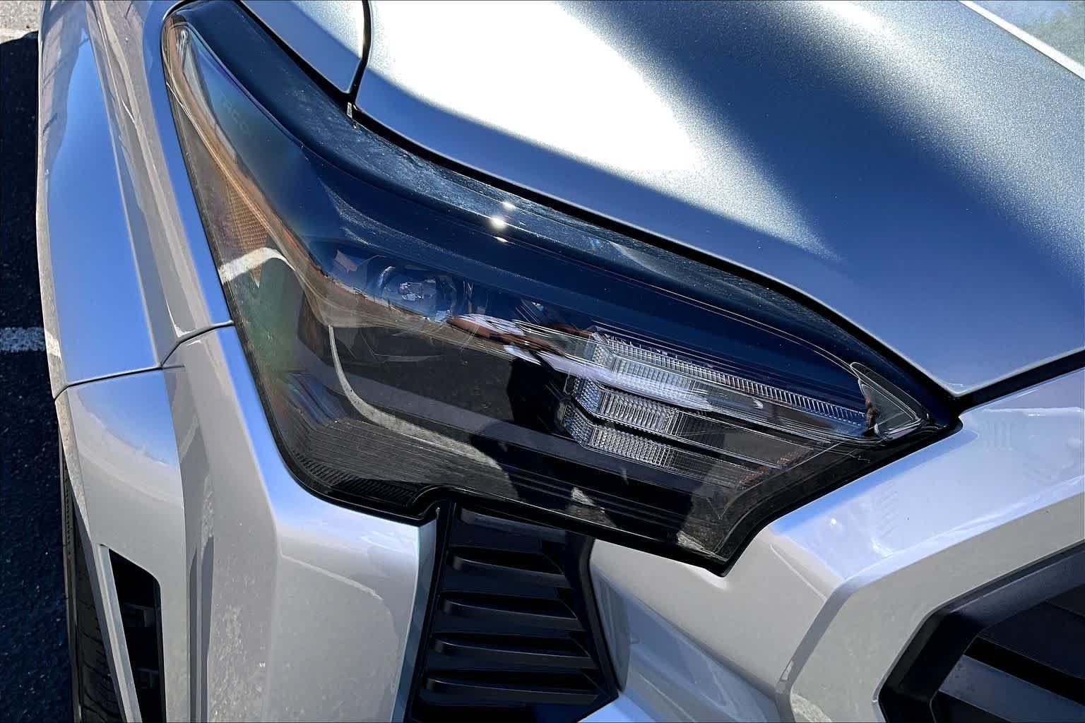 2026 Toyota Tacoma SR5 - Photo 26