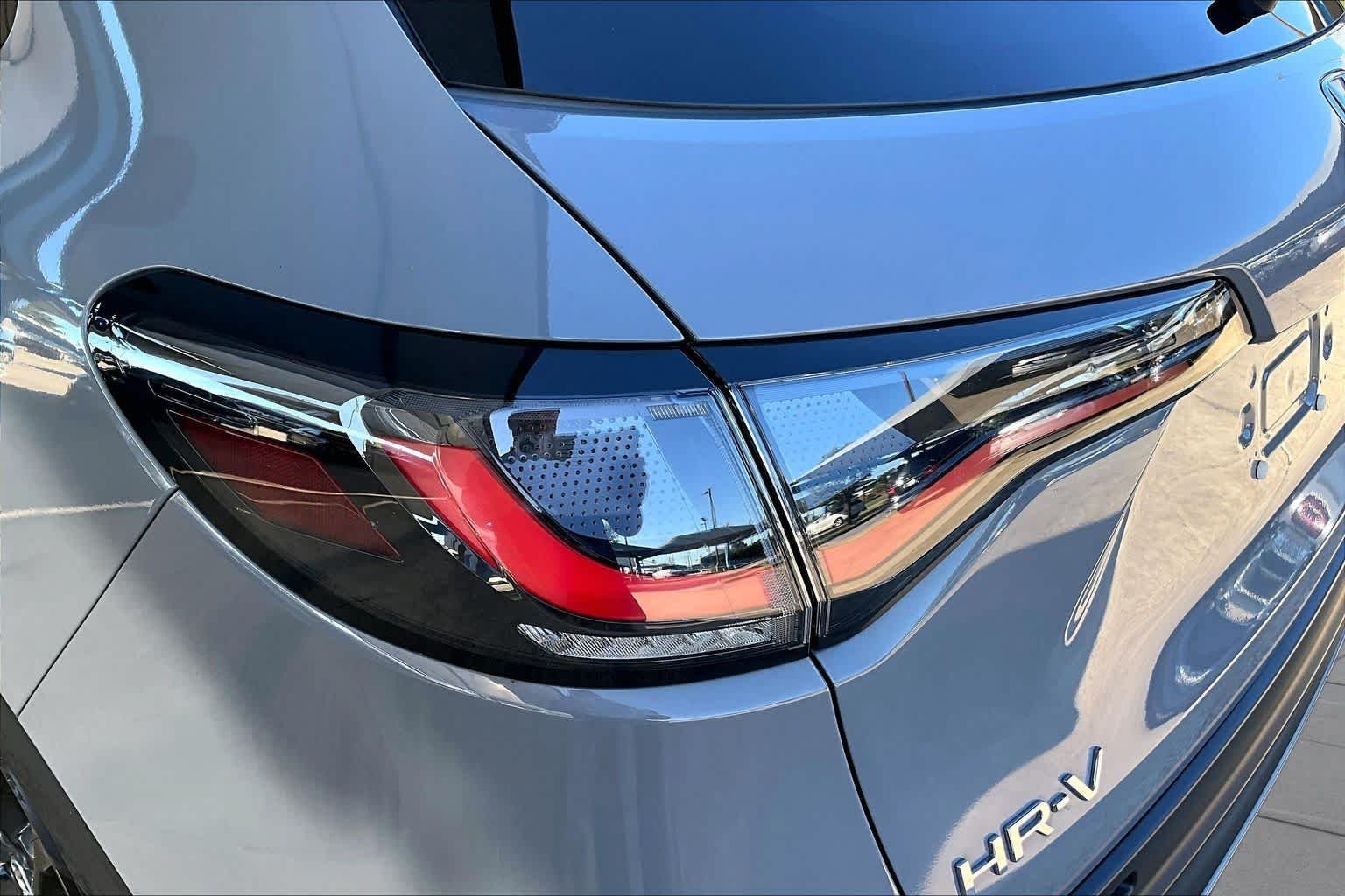 Used 2025 Urban Gray Pearl Honda Sport image 29