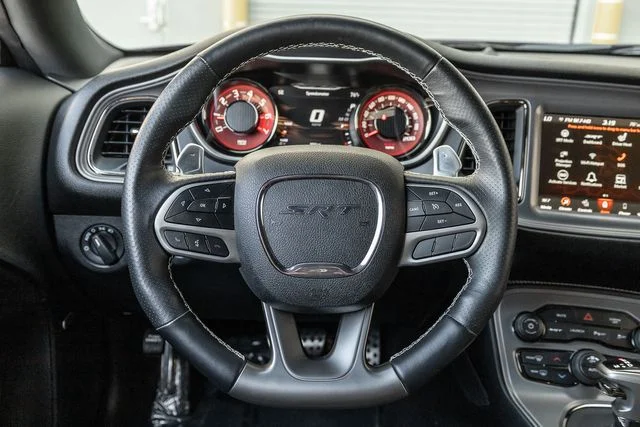 2023 Dodge Challenger SRT - Photo 9