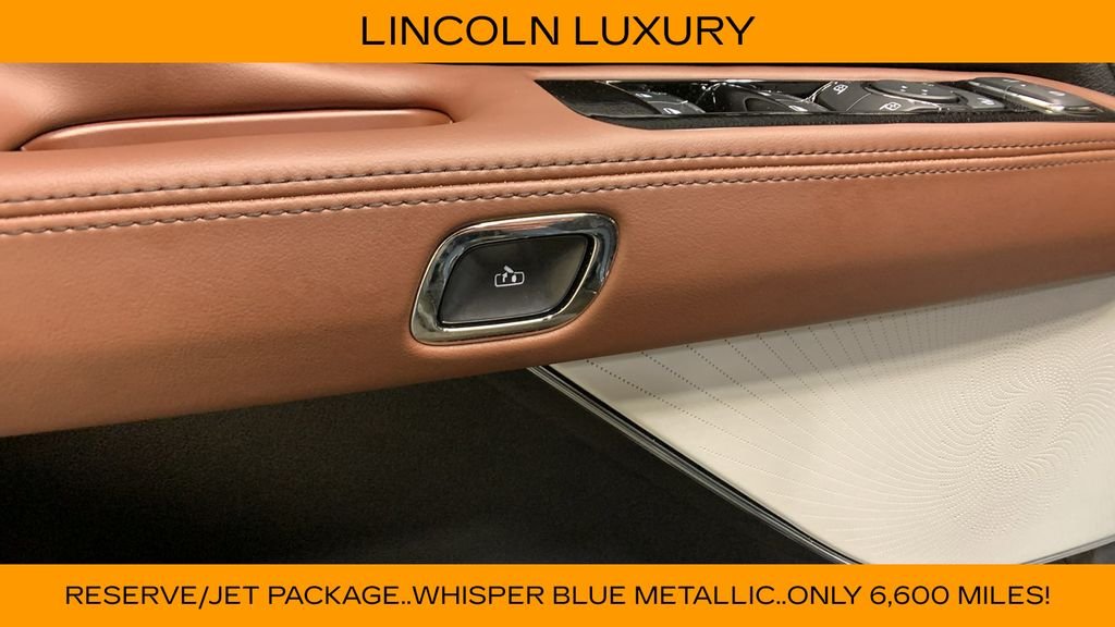 Used 2025 Blue Metallic Lincoln Reserve image 35