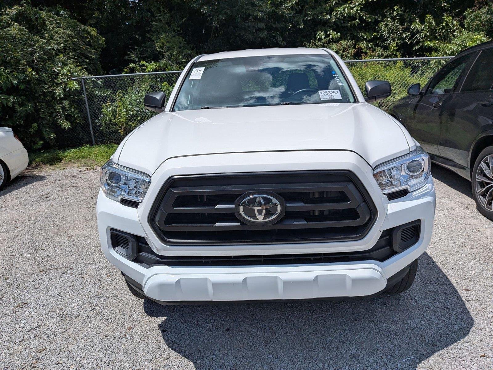 Used 2022 White Toyota SR image 38
