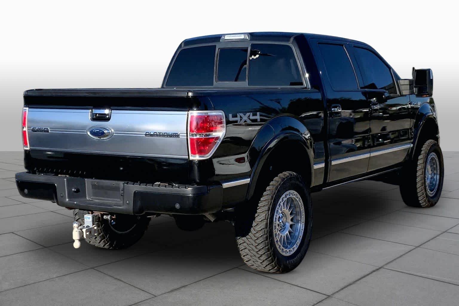 Used 2011 Tuxedo Black Metallic Ford Platinum image 12
