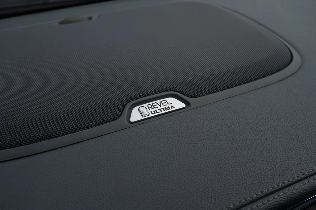 Used 2018 White Lincoln Reserve image 19