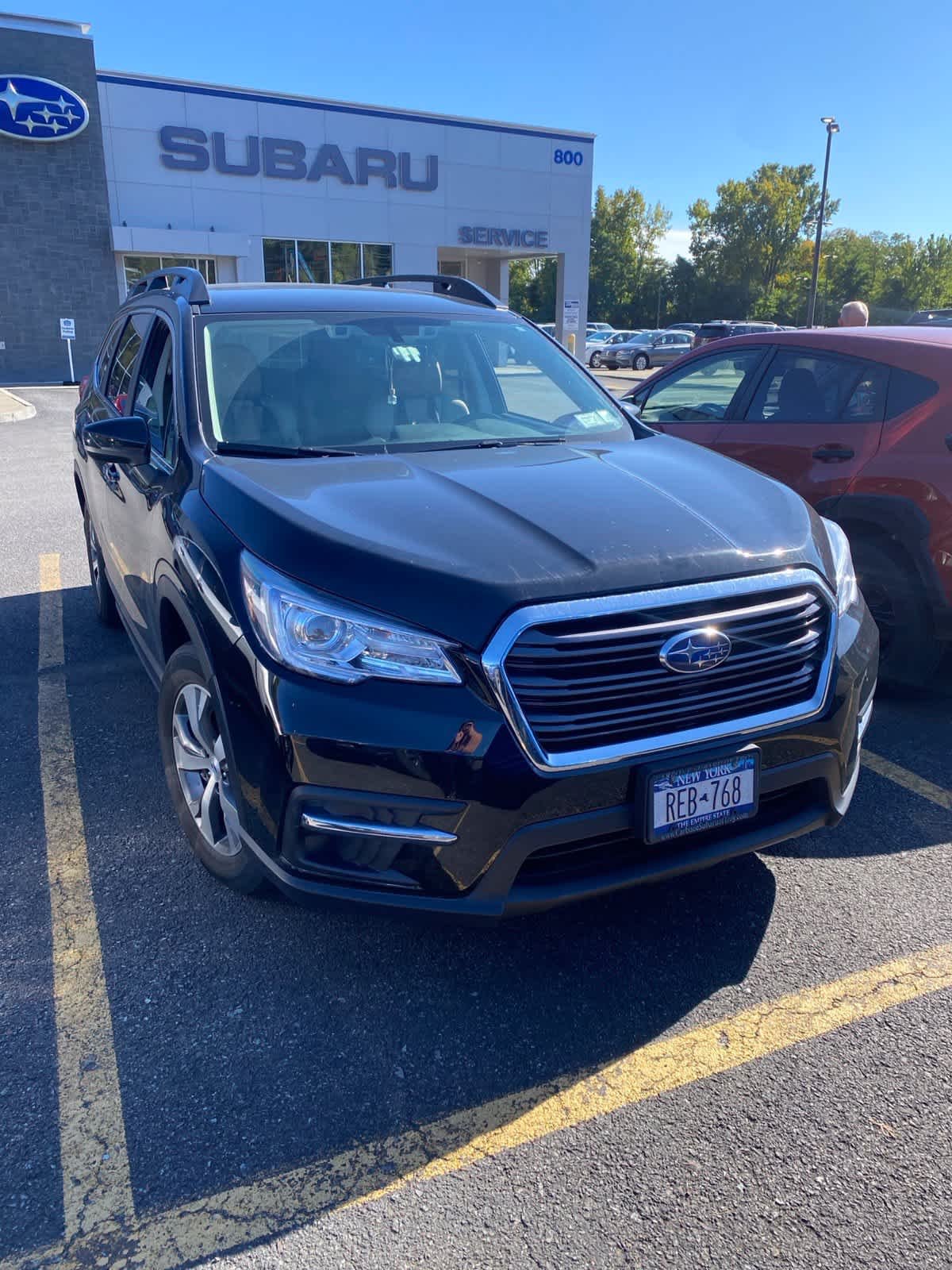 Used 2021 Crystal Black Silica Subaru Premium image 4