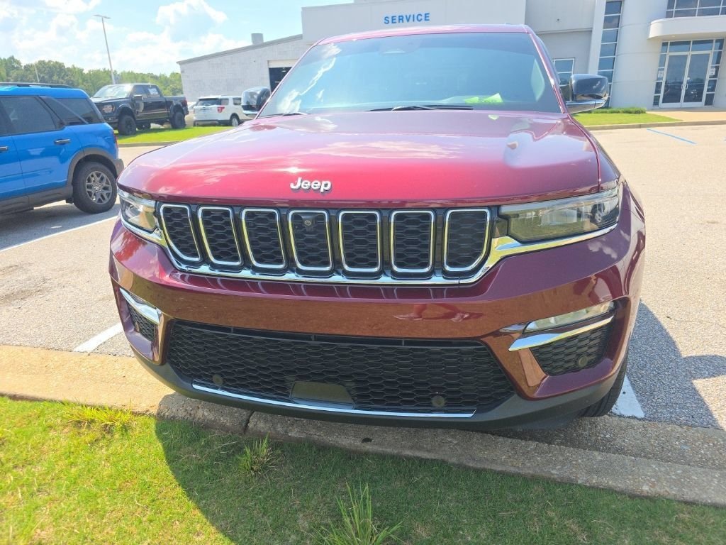 Used 2024 Red Jeep Limited image 5