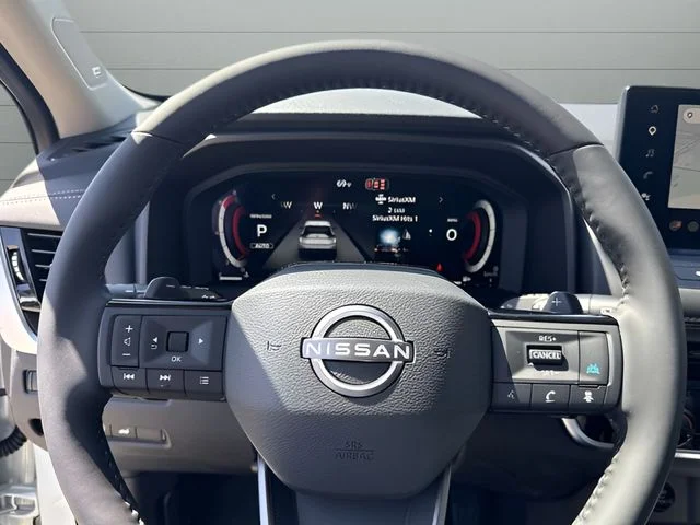 New 2026 Everest White Pearl TriCoat Nissan Platinum image 13