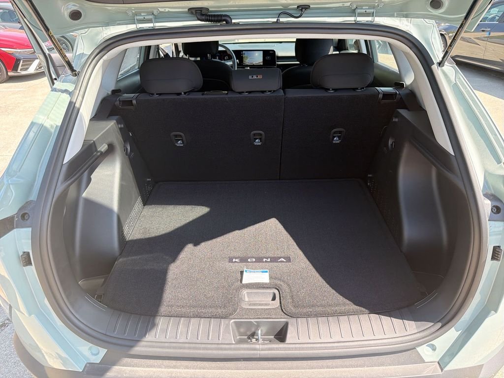 2026 Hyundai Kona SE - Photo 17