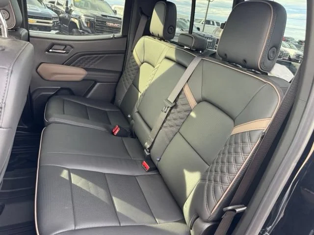 Certified Used 2025 Onyx Black GMC Denali image 17