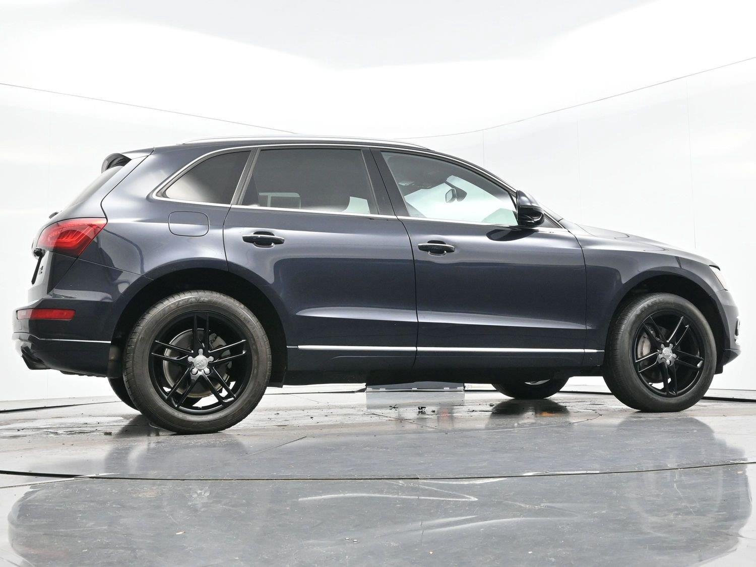 Used 2017 Moonlight Blue Metallic Audi Premium Plus image 44