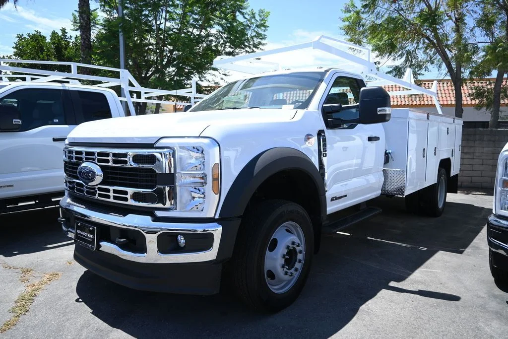 New 2026 Oxford White Ford XL image 7
