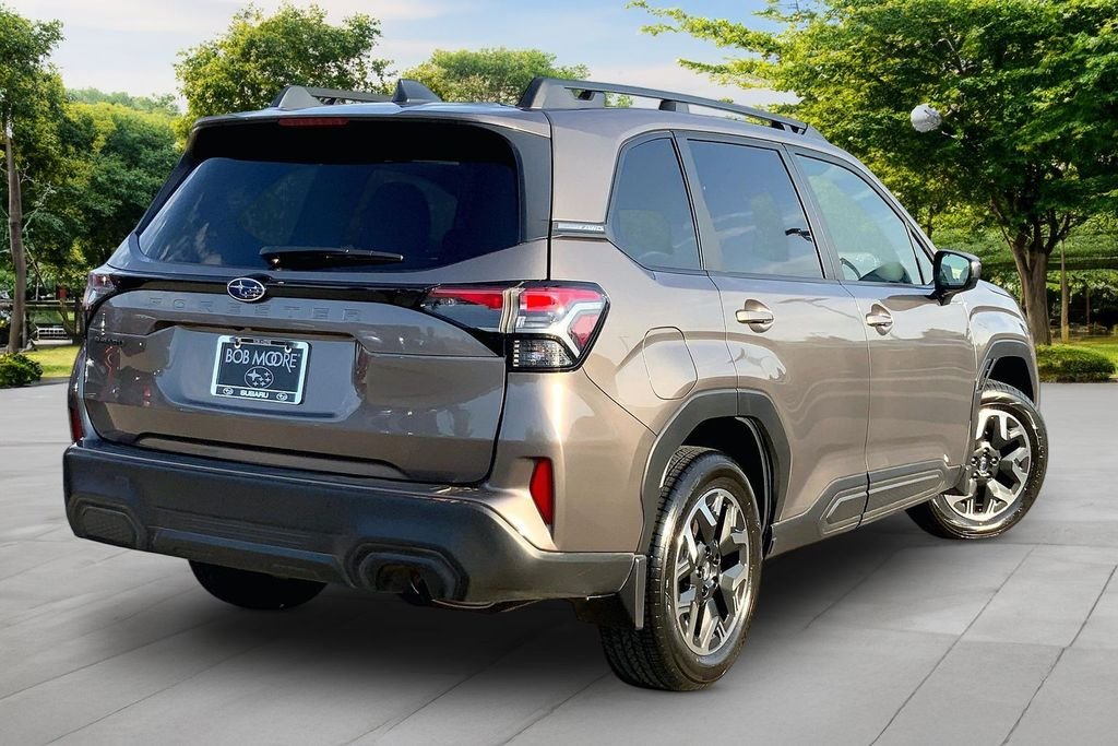 Used 2025 Brown Subaru Premium image 6