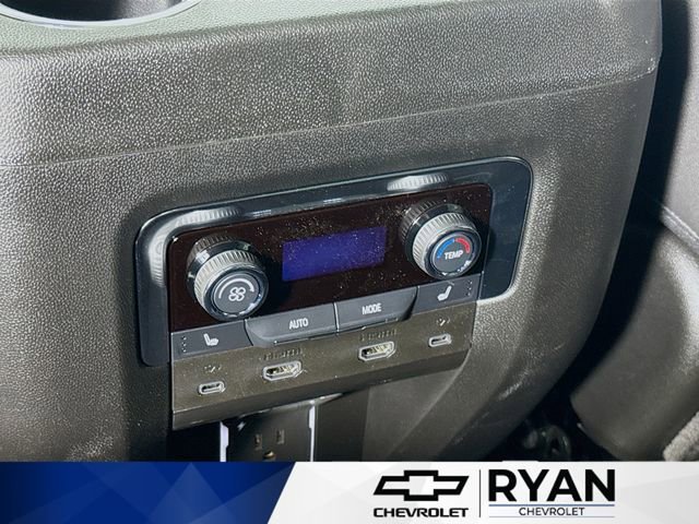 2026 Chevrolet Suburban Premier - Photo 28