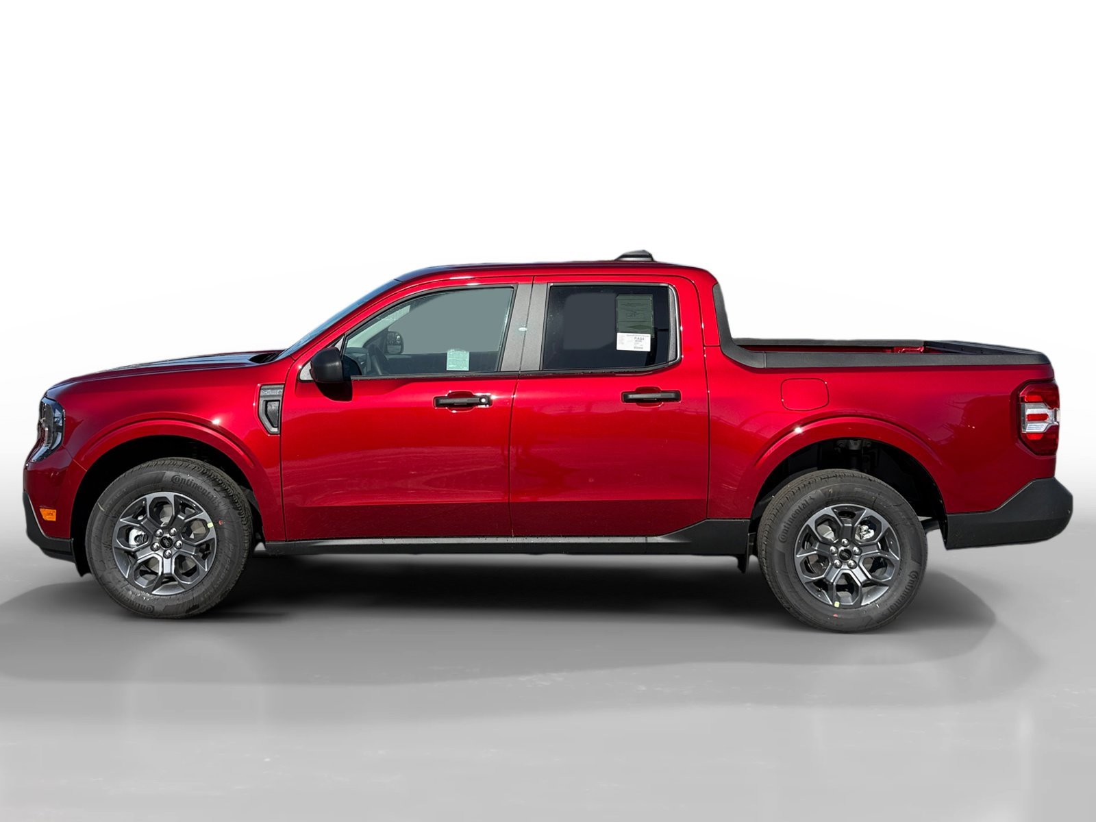 New 2026 Ruby Red Metallic Tinted Clearcoat Ford XLT image 2