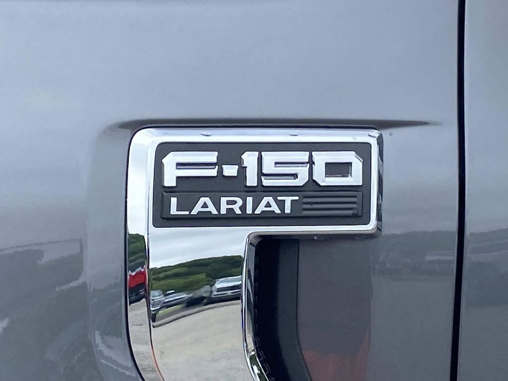 New 2026 Carbonized Gray Metallic Ford Lariat® image 8