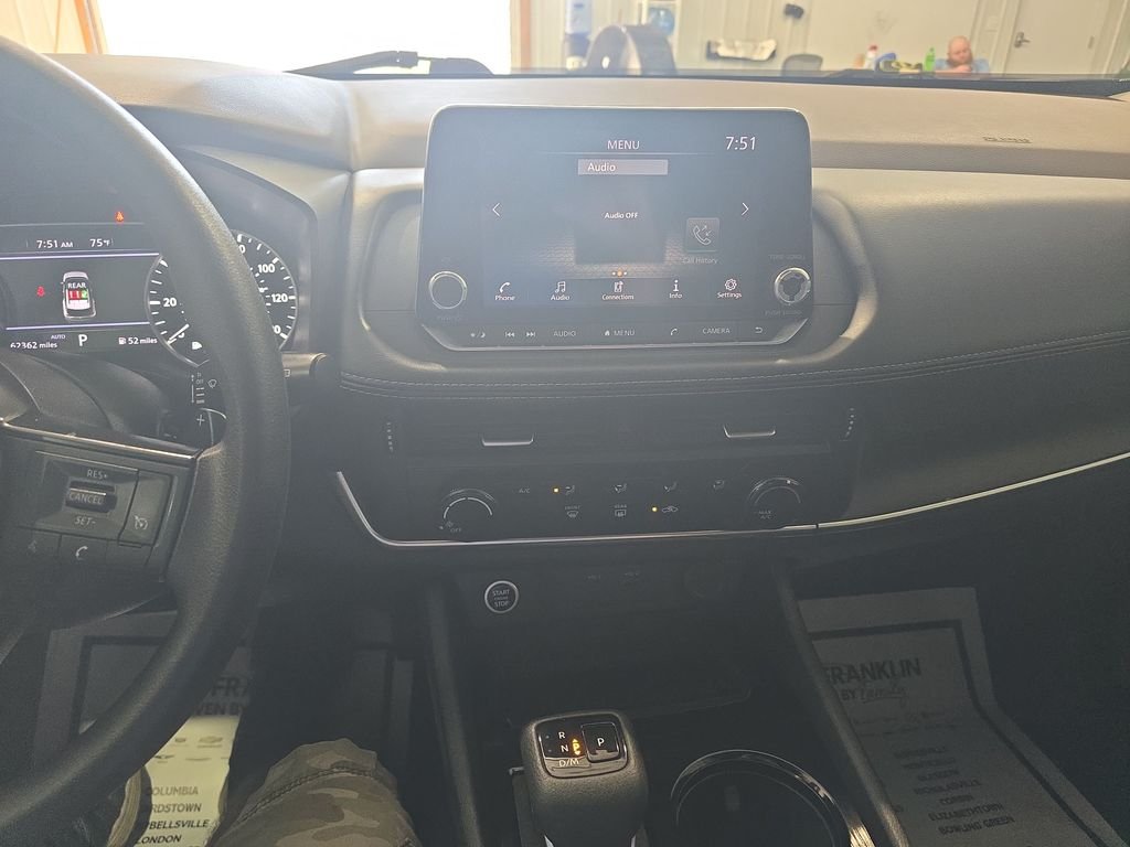 Used 2023 Gray Nissan S image 19